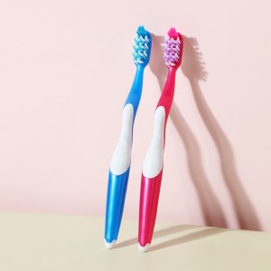 Ultrasoft Fade Color Bristle berus gigi