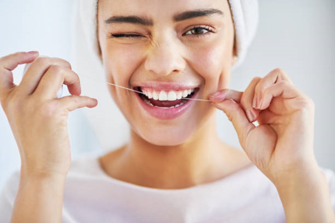 Bagaimana cara menggunakan floss pergigian?